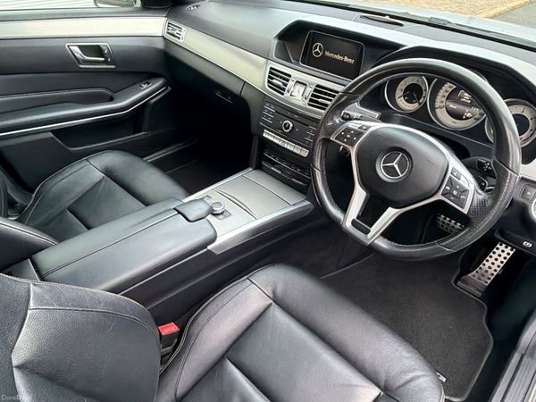 Mercedes-Benz E220d AMG NightEdition 382408786