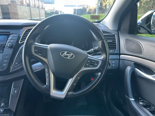 Hyundai i40 2015 NCT03/27 382418780