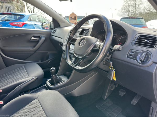 Volkswagen Polo TRENDLINE 1.0 60HP MANUAL 5SPEED 5 382418868