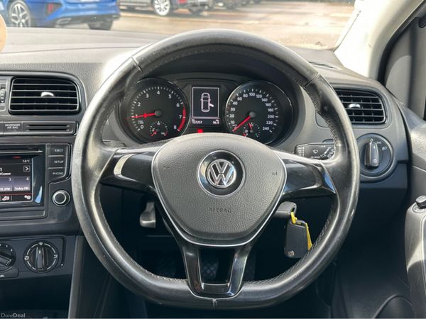 Volkswagen Polo TRENDLINE 1.0 60HP MANUAL 5SPEED 5 382418890