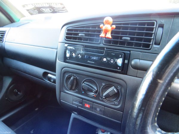 Volkswagen Golf 2000 1.8 CONVERTIBLE CAR 382419876