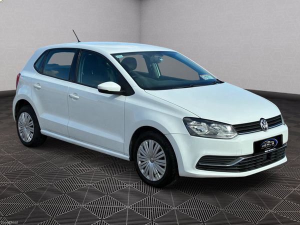 Volkswagen Polo Automatic - Reverse camera ! 382427546
