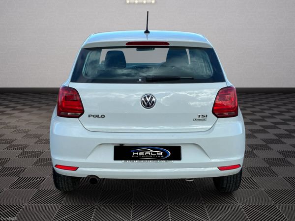 Volkswagen Polo Automatic - Reverse camera ! 382427538