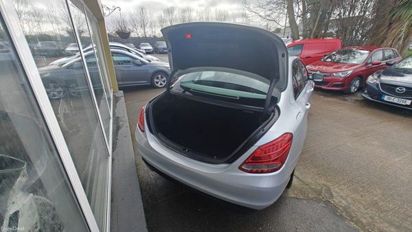 Mercedes-Benz C-Class C220d Executive Auto 382436040