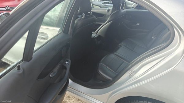 Mercedes-Benz C-Class C220d Executive Auto 382436042