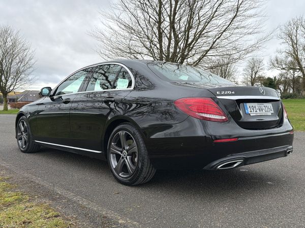 Mercedes-Benz E-Class 2019  Premium Low Mileage 382547026