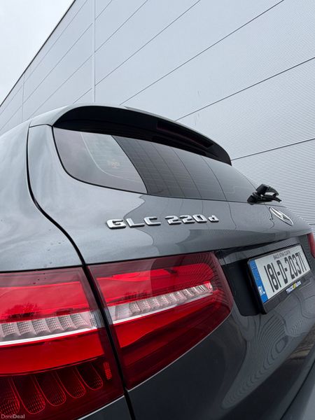 Mercedes GLC220d 4Matic AMG line 382547738