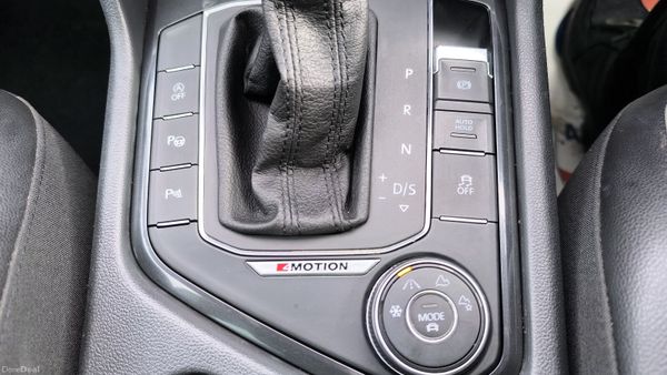 2017 Volkswagen Tiguan 1 Year Warranty AA Approved 382580240