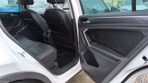 2017 Volkswagen Tiguan 1 Year Warranty AA Approved 382580228