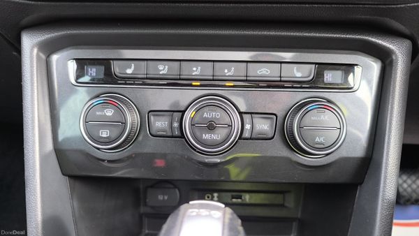 2017 Volkswagen Tiguan 1 Year Warranty AA Approved 382580238