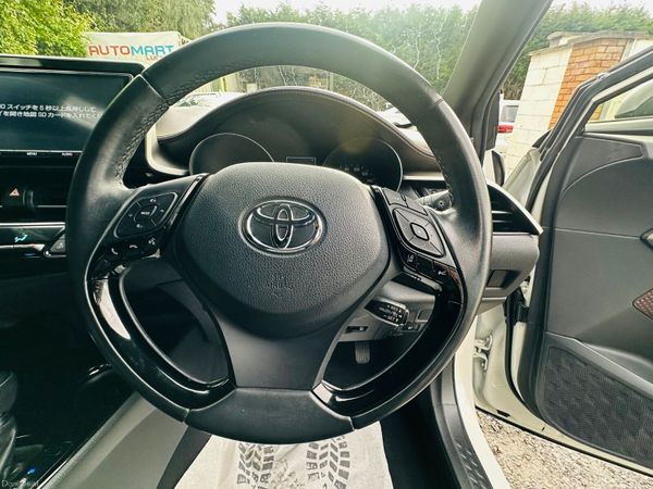 Toyota C-HR 2018 30K Miles Leather 382522130