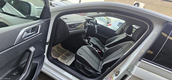 Volkswagen Polo Automatic 382526694