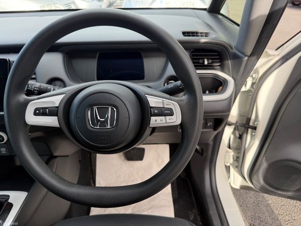 2022 HondaJAZZ/ Fit 1.5 Hybrid Automatic 382661196