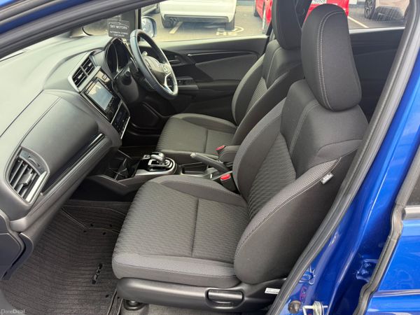 2018!Honda JAZZ/Fit 1.5 Hybrid Automatic 382663180