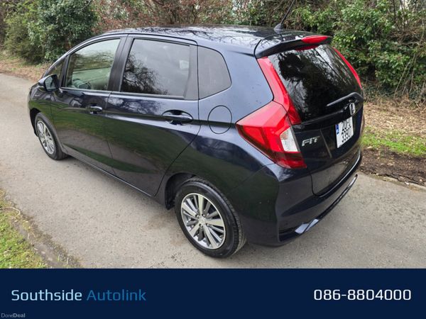 ONLY 18K KMS!! AUTO / NEW NCT! 382680954