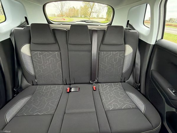 Peugeot 2008 2018 PureTech 1.2 Low Mileage 382682396