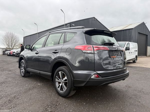 Toyota RAV4 382687866