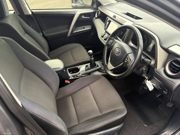 Toyota RAV4 382687870