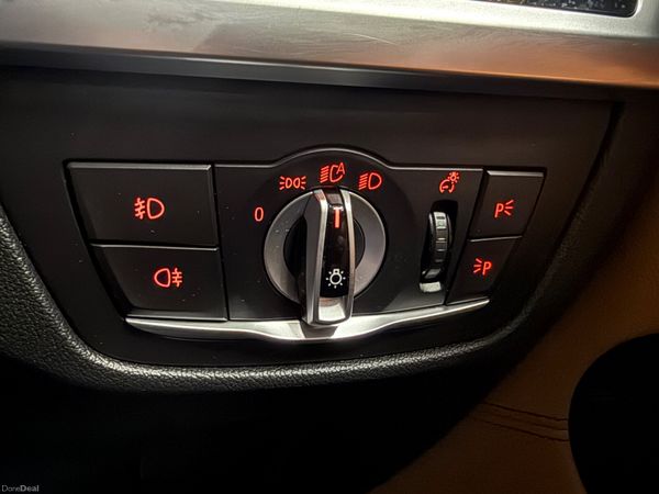 182 BMW X3 2.0i  X-Line ** V Low Klms ** 382689892