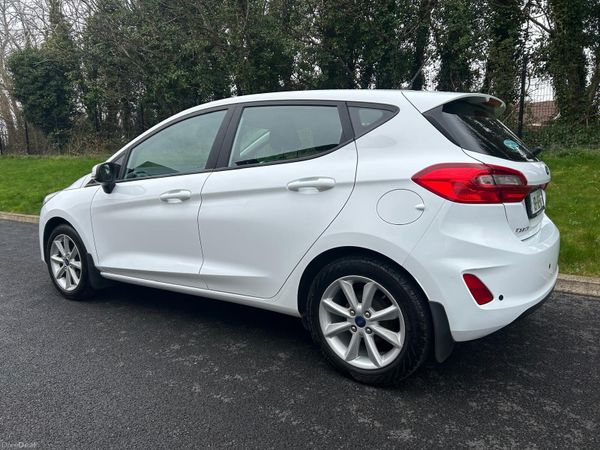 Ford Fiesta 2018 ( NCT 01/28) 382699508