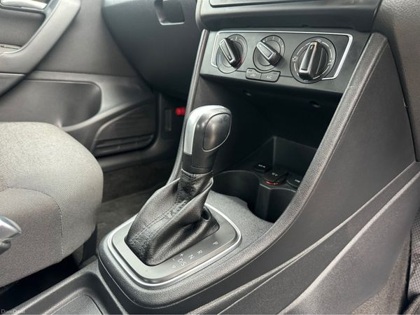 Volkswagen Polo LOW MILEAGE DBA-6RCJZ 382604358