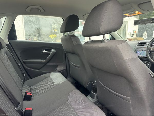 Volkswagen Polo LOW MILEAGE DBA-6RCJZ 382604360