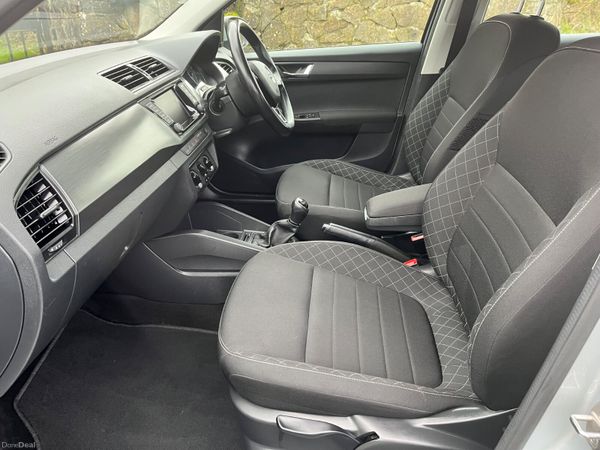 Skoda Fabia 1.2 TSI. New NCT and Fully serviced 382621728