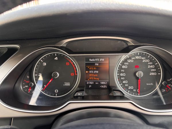 Audi A4 2013 | 2.0L Automatic | Sport Trim 382621868