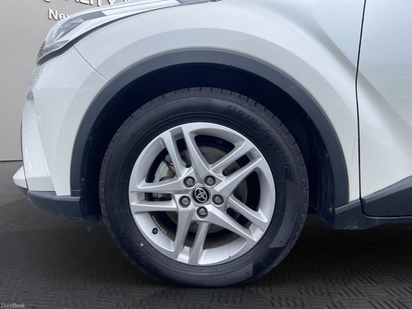 2020 Toyota C-HR (S100) 382624932