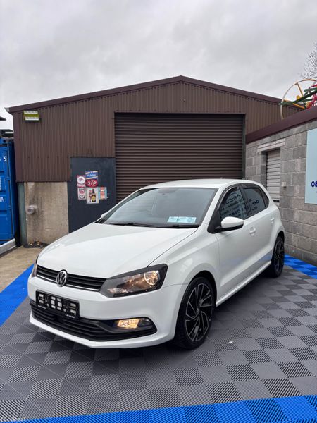 Volkswagen Polo 2017 382635598