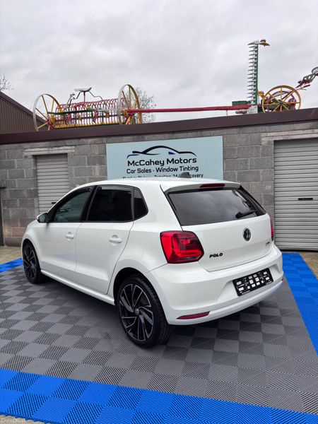 Volkswagen Polo 2017 382635604