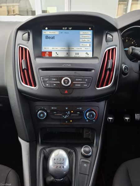 Ford Focus 2017 382741578