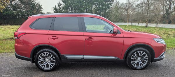 Mitsubishi Outlander/ AUTO/ 4X4 / NCT 02/27 382744062