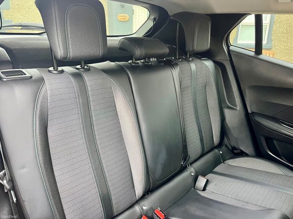 Peugeot 2008 2022 382749608