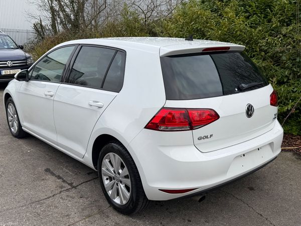 2016 Volkswagen Golf Auto Highline Low km 382769590