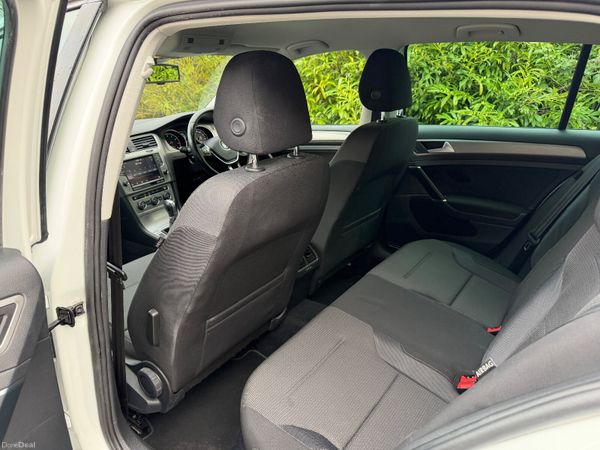 2016 Volkswagen Golf Auto Highline Low km 382769600