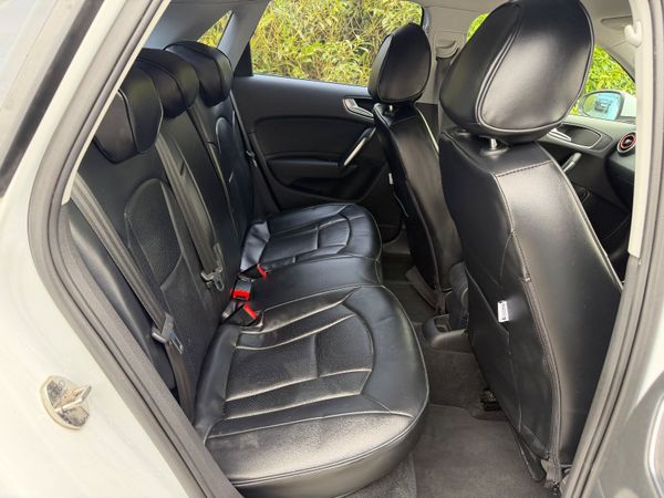 Audi A1 Sport Automatic, low km 382773350