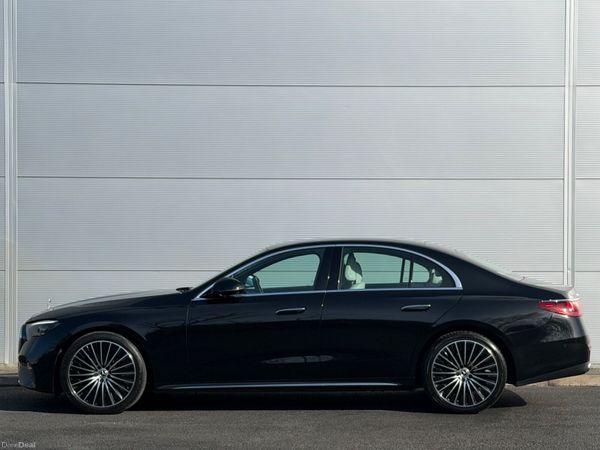 NewMercedes-Benz E220d Exclusive 20k Extras 382780696