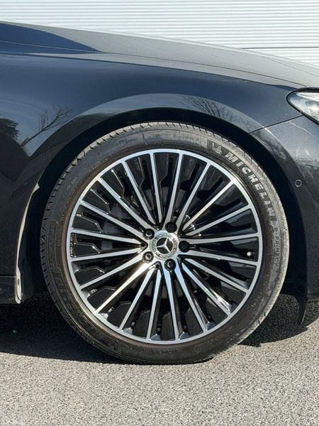 NewMercedes-Benz E220d Exclusive 20k Extras 382780746