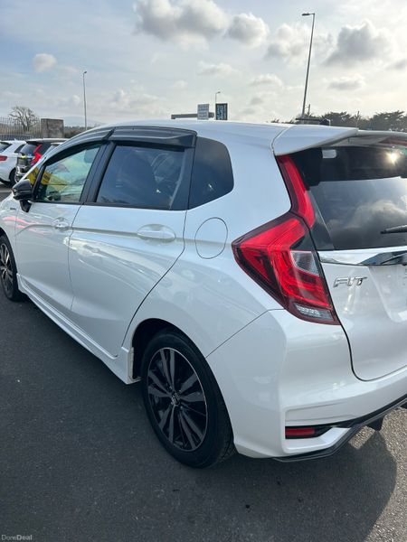 Honda Fit S Sensing 382783352