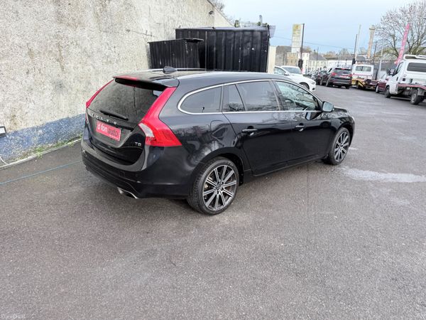 Volvo V60 2.0 Petrol SE LUX AUTO Low KMs 382798374