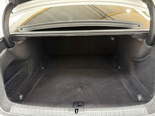 19 Audi A6 40 S Line 2.0 204 Bhp S Tronic Auto 382707680