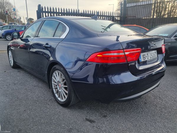 Jaguar XE 2016 382727052