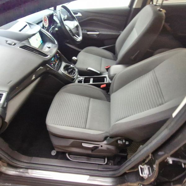 Ford C-Max 2018 382731816