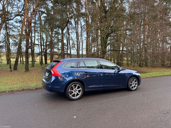 Volvo V60 2014 Diesel Ocean Race Edition 382842448