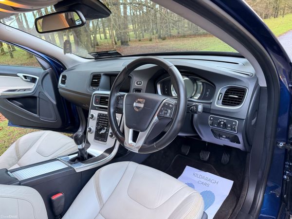 Volvo V60 2014 Diesel Ocean Race Edition 382842462