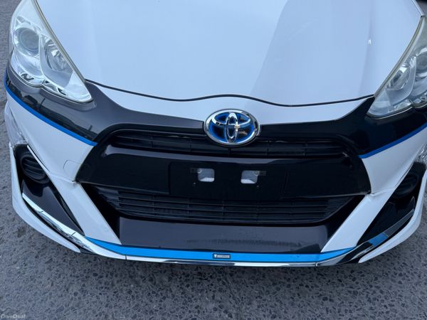 2016 Toyota Aqua Hybrid Automatic Modelisa 382844252