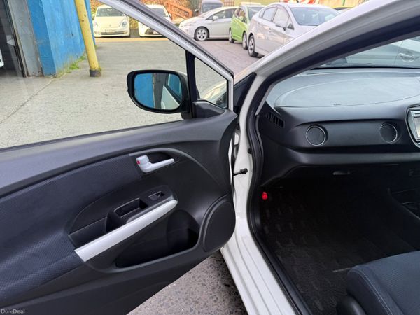 2013 Honda  insight Hybrid automatic 382844968