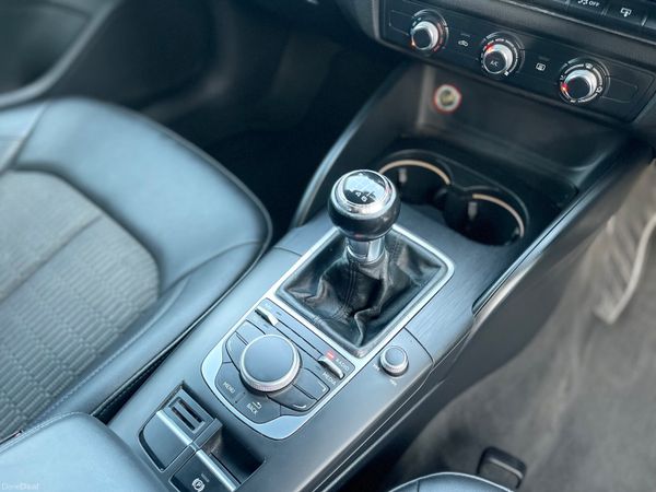 14 Audi A3 1.6 TDI 382850118