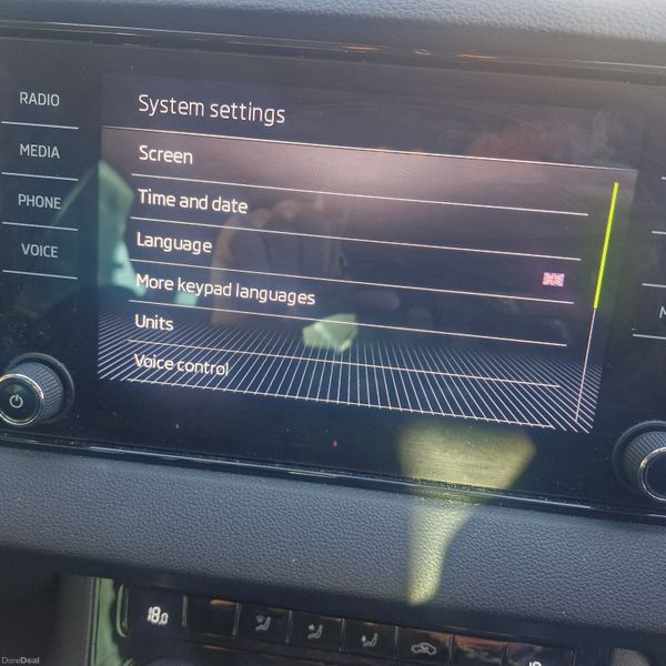 2020 Skoda Karoq 1.6d se 382855142